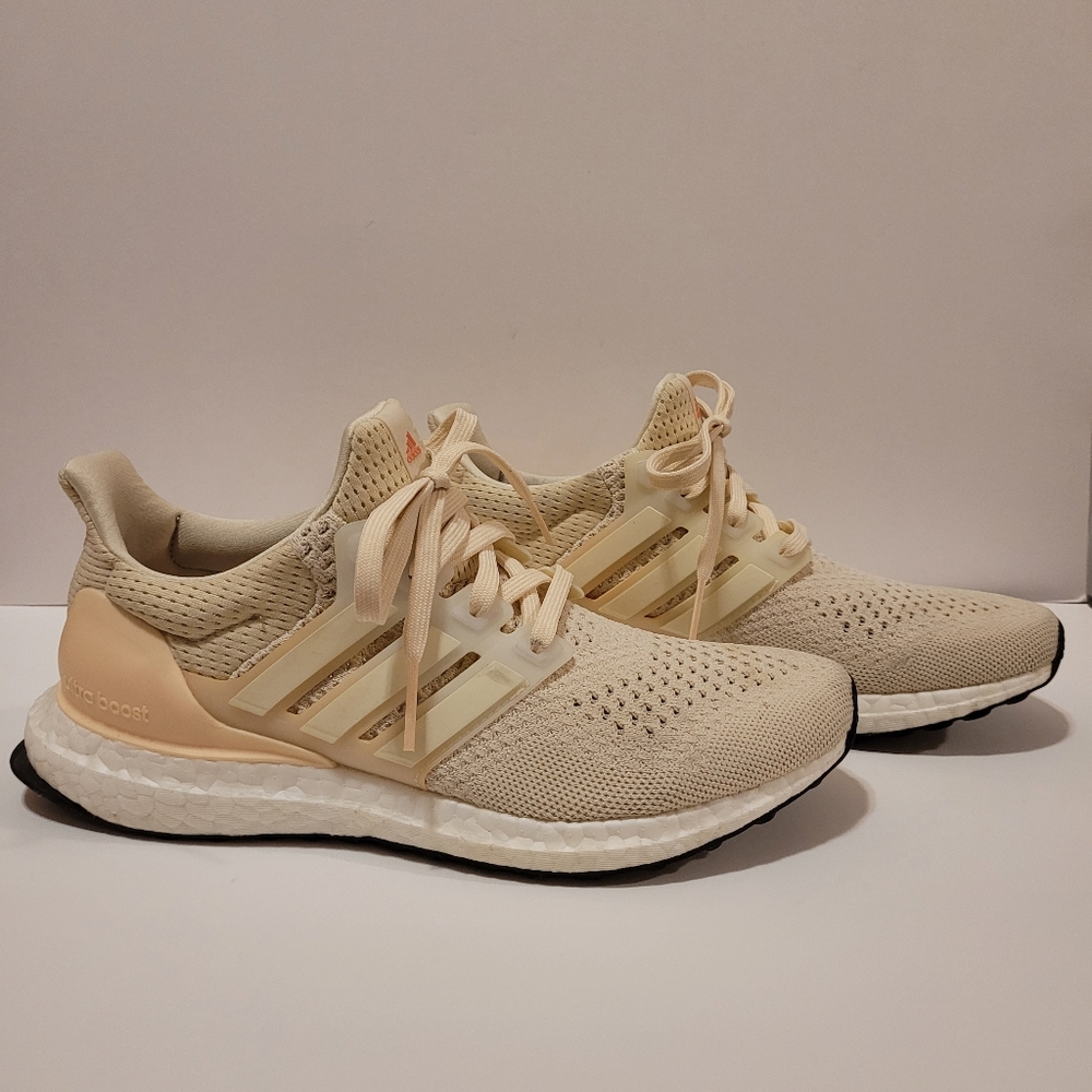 Adidas Ultra Boost Ecru Coral Running Shoes Size 7